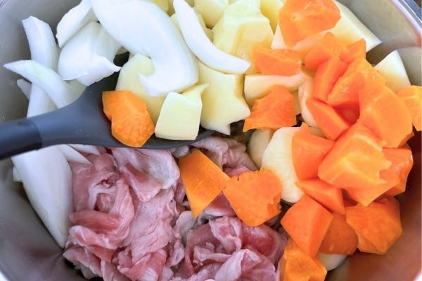 肉じゃがにちょい足ししたら『うますぎた』　隠し味に「想像もしてなかった」「好相性」