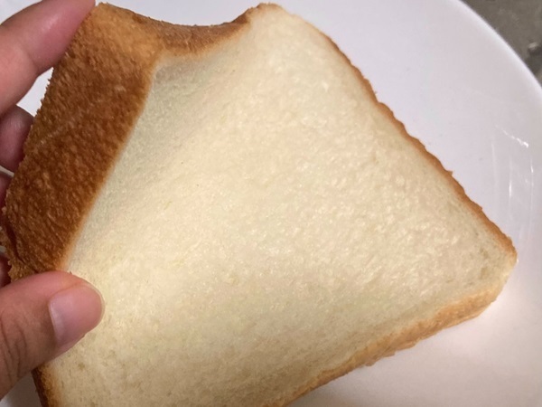 『こんな使い方が！』　食パンにまつわるアッと驚く裏技３選に「知らなかった」