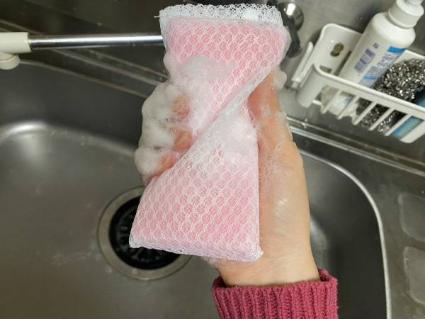 「知らなかった！」　食器用洗剤の『ジョイ』は薄めて使える？　使えない？