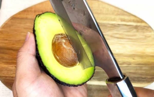 レモン汁を絞ってみると…？　「ちゃんと防げた」「忘れずにやる」