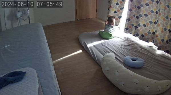 癒される人続出　１５万『いいね』を集めた０歳児の写真に「幸せな瞬間」