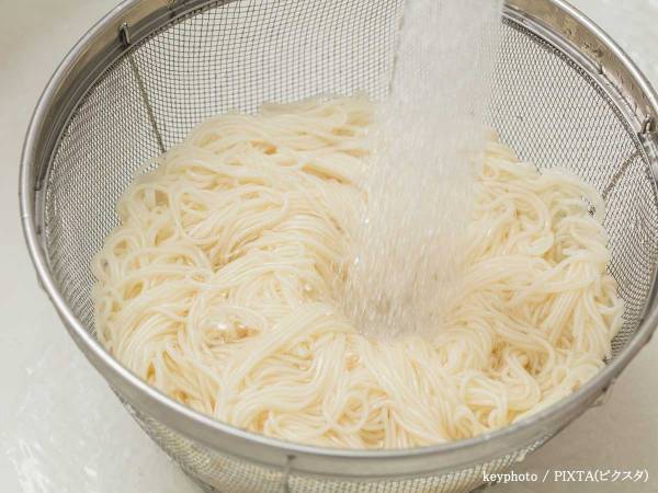 固まったそうめん、冷蔵庫で保存する時のコツは？　「覚えておきたい」