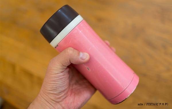 孫の水筒を出す祖母に「優しいね」と言ったら…予想外の言葉に「震えた」