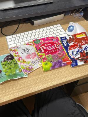 上司「コンビニ行くけど何かいる？」　数分後の光景に「愛おしい」「素敵な上司」