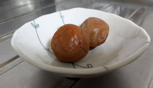 梅干しのNGって？　保健医療局の注意に「えっ！？」「やっちゃいそう…」