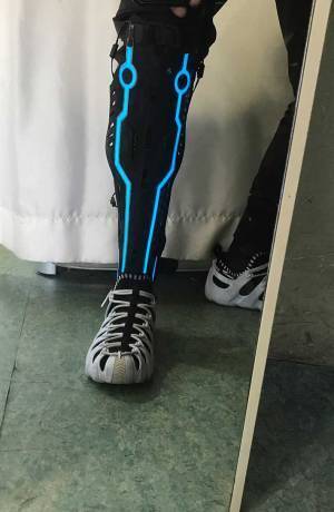 「義足を〇〇させてみた」　アイディアに「超かっけー！」「遊び心が素晴らしい」