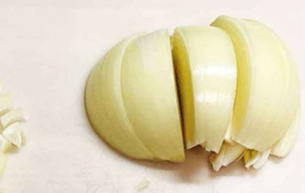 冷蔵庫に放置するだけ！　試した結果に「驚きを隠せない」