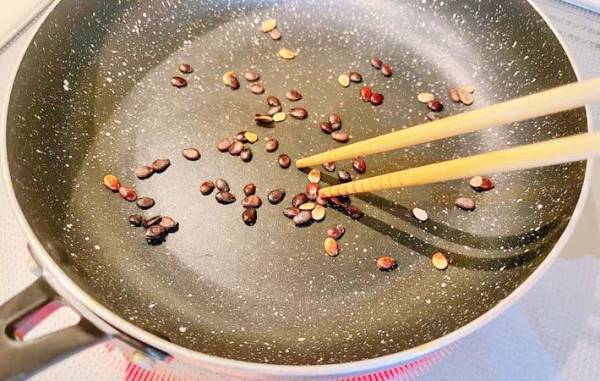 いつも捨ててたスイカの種　JAの情報に「驚いた！」