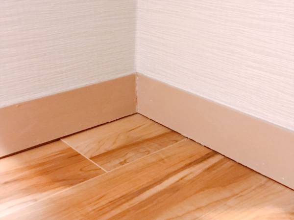 フローリング掃除では『溝』を見て！　やりがちなNGに「改めます」