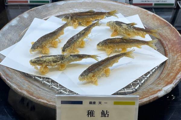 これは食べられない…　店で見つけた『魚の天ぷら』に衝撃！