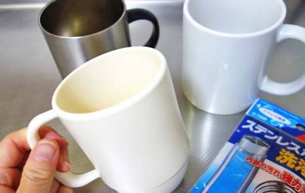 洗いにくい水筒の底　１００均のアレを入れるだけで…？