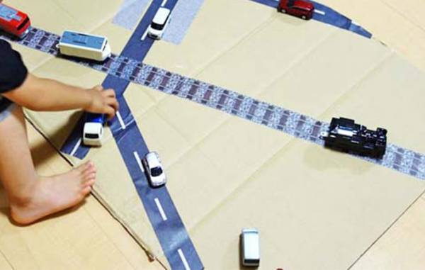 １００均の『マステ』を購入　床に貼ってみると…子供「わぁ！何これ～」