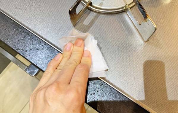 レジ袋の意外な使い道に「破れても捨てない！」「助かった」