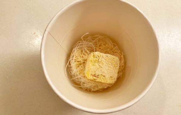 『スープはるさめ』の思わぬ食べ方に「暑い日でもツルツル」「ナイスちょい足し」