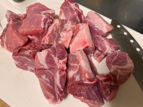 豚肉を『アレ』で煮込んだら感動の出来！　「おかわりが止まらない」