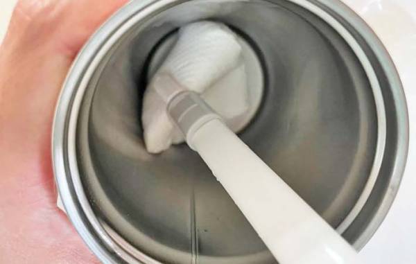 ダイソーの変わった形の『棒』が便利！　「これなら清潔」「簡単で助かる」