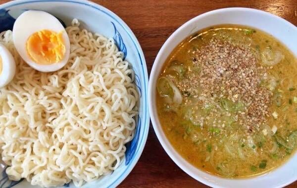 『サッポロ一番で塩卵つけ麺』の完成写真