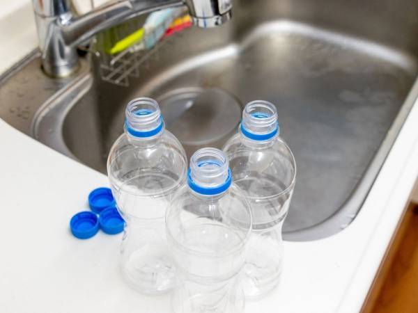 ペットボトルの再利用、なぜダメ？　理由に「納得しました」