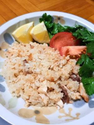 ケンタッキーのチキン、米と一緒に炊いたら…　「感動」「早速やる」