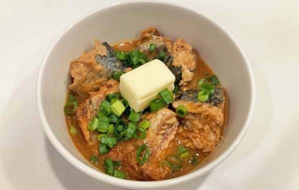 サバ缶にアレを１かけ…？　試した結果に「子供が言葉を失った」