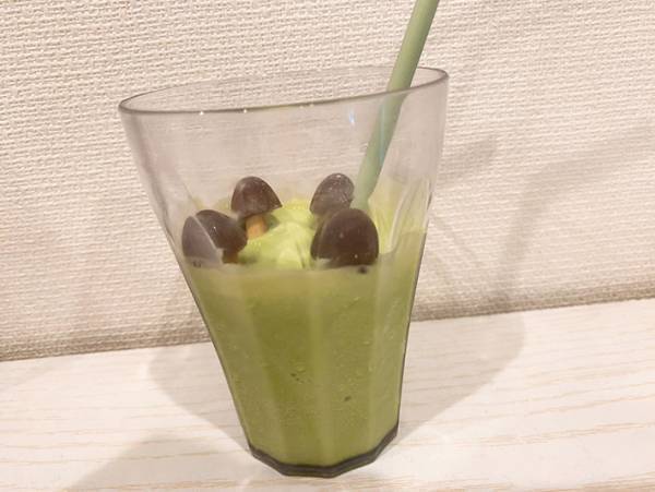 『スーパーカップ』を用意して！　明治が考えるシェイク作りに「天才かよ」