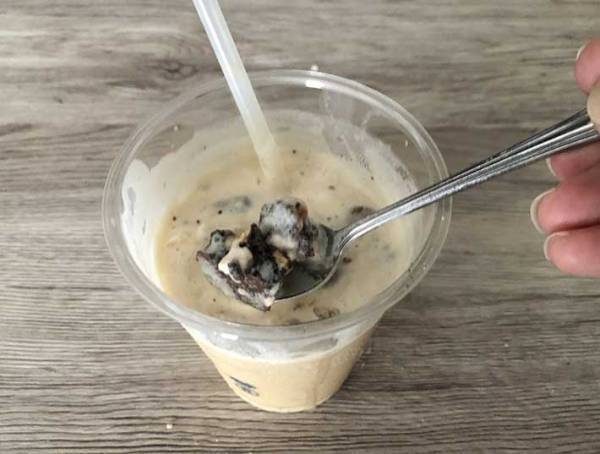 アイスコーヒーに『アレ』をのせる！　社員考案レシピが格別のおいしさ！