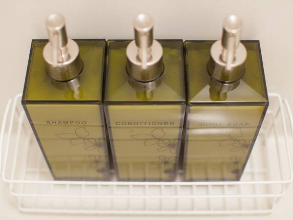 シャンプーボトル、使い続けてない？　デメリットに「マジかよ」