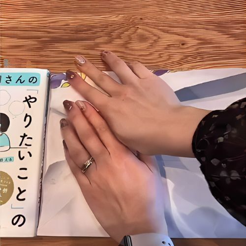 たまりにたまった『紙袋』　思わぬ活用法に「やってよかった」