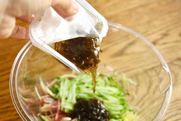 そうめんに『アレ』が合う！　つゆに加えると？　「無限で食べられる」「リピ確定」