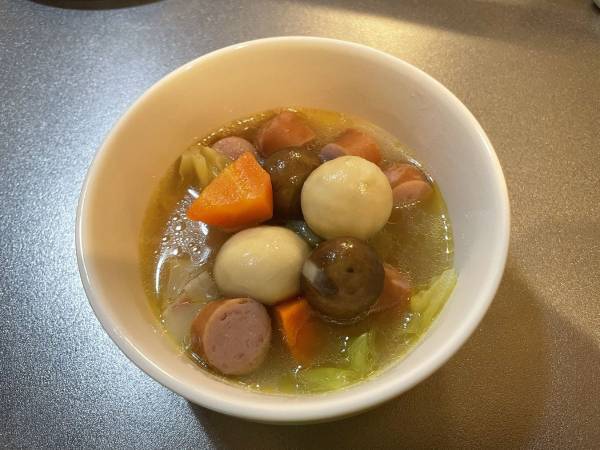 一番おいしくするならいつ？　コンソメを入れるタイミングを企業が伝授