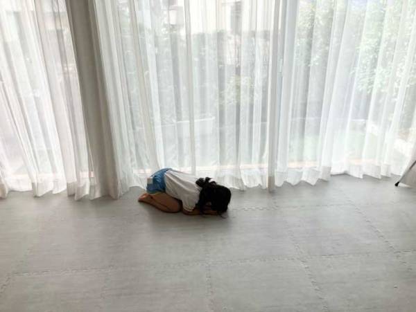 好奇心旺盛な女の子「外したらどうなるの？」　父親のあるものが気になった結果…