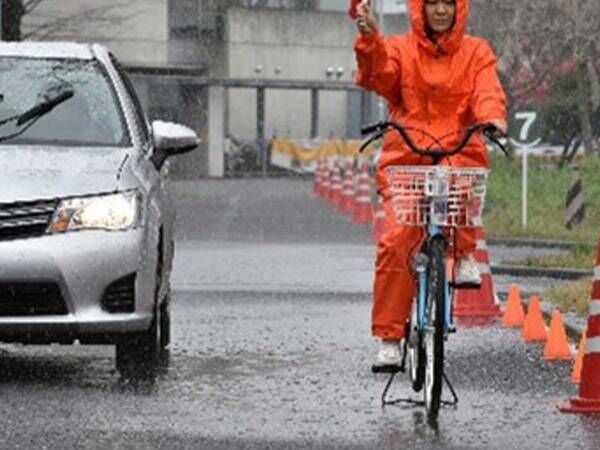 雨天時の自転車に『JAF』が注意喚起　「ゾッとする」「本当に気を付けて」