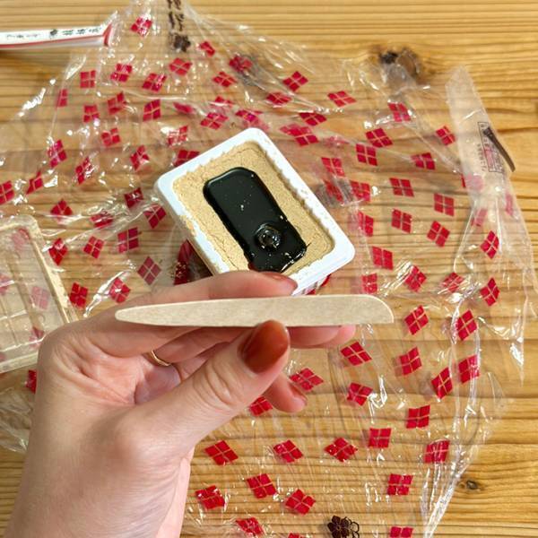 いきなり会社に電話をかけてきた娘　その理由に１６万『いいね』