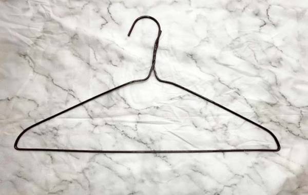 針金ハンガーを伸ばして？　完成したものに「大活躍の予感！」