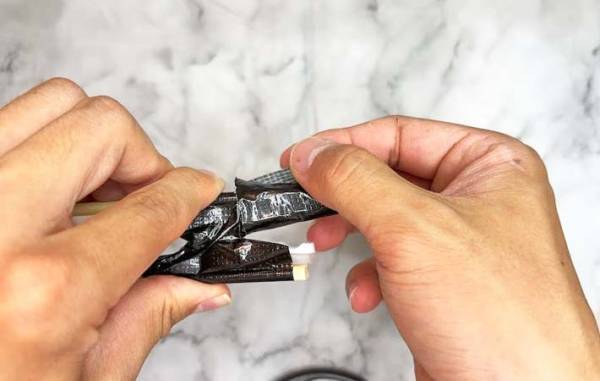 割り箸と洗濯バサミでOK！　バーベキューで忘れがちなアレは…？