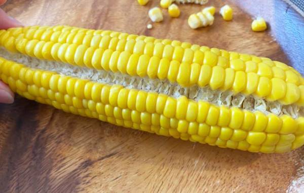 トウモロコシの実は、無料でもらえるアレで取るべし！　「面白いように外れた」
