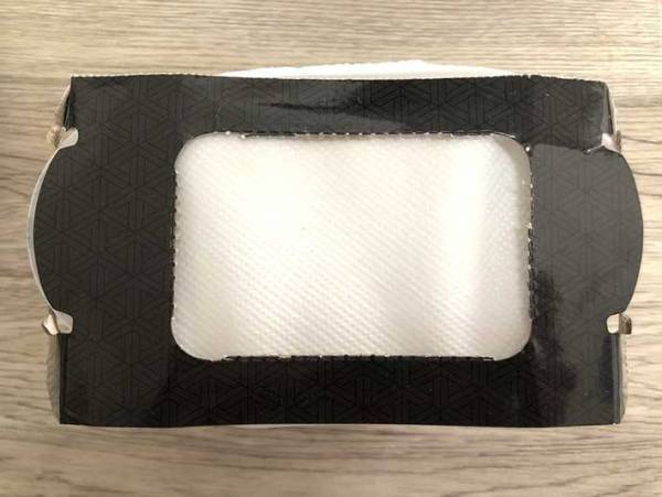 除湿剤はクローゼットのどこに置くのが正解？　エステーの回答に「試してみる」