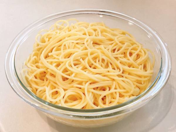 パスタを『もちもち』にゆでるには？　ひと手間に「こりゃすごい」