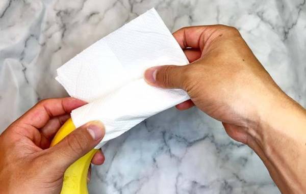 いつも真っ黒にしてない？　買って来たバナナは、こうすると…