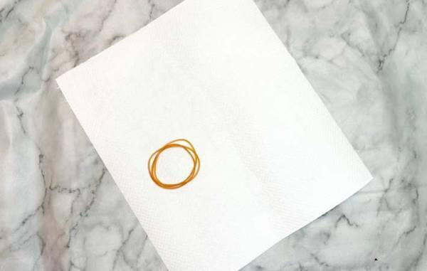 いつも真っ黒にしてない？　買って来たバナナは、こうすると…