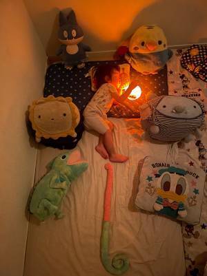 花火大会が中止で悲しむ四男　兄の行動に「こんなの泣くやん」「優しい」