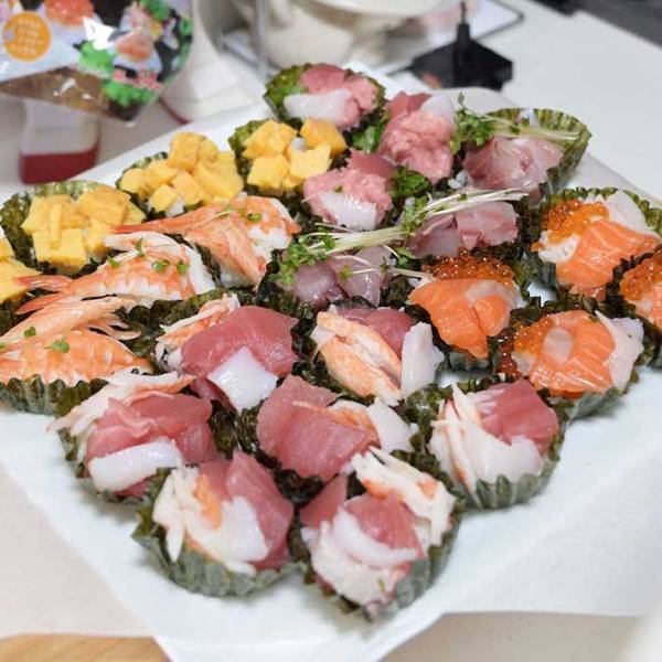 子供には難しい手巻き寿司　アレを『カップ』にしたら？　「めっちゃ便利」「欲しい」