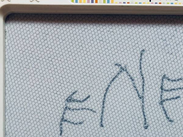 生まれて初めて『言葉』を書いた子供　１０万人が衝撃を受けた内容が？