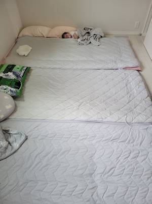 寝室に戻ってきた母親　赤ちゃんの姿を見ると…