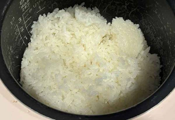 ごはんがボソボソ…　ツヤを取り戻す方法で「食欲がそそられた！」