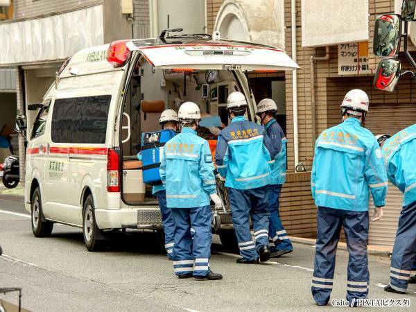 水筒で食中毒の危険が！　厚生労働省の注意喚起に「ついやっちゃいそう」