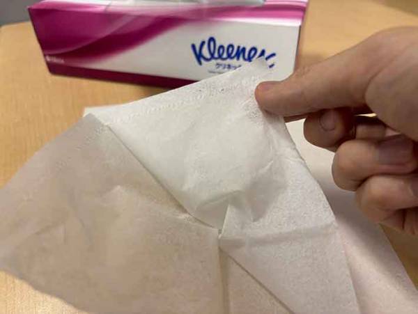２枚重ねのティッシュペーパー　企業の理由に「そんな、工夫が」