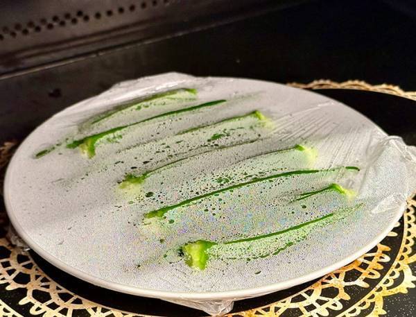 オクラは切らずにこう食べる！　JA全農が太鼓判を押す食べ方が？