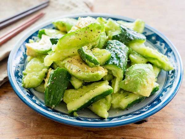 キュウリに『アレ』を和える！　レシピに「最高！」「大ハマりした」