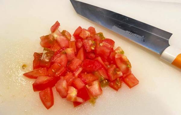 そうめんが冷製パスタに早変わり！？　トマトとツナで「コクうまっ」